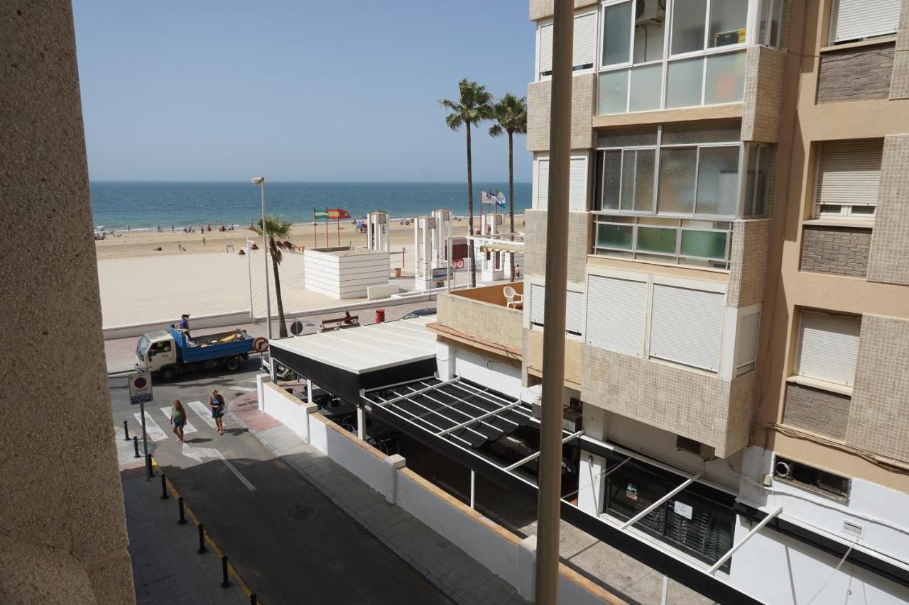 Apartamentos Turisticos Imar Cadiz Ngoại thất bức ảnh